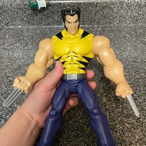 ✨SOLD✨ 2008 Wolverine Talking Action Figure